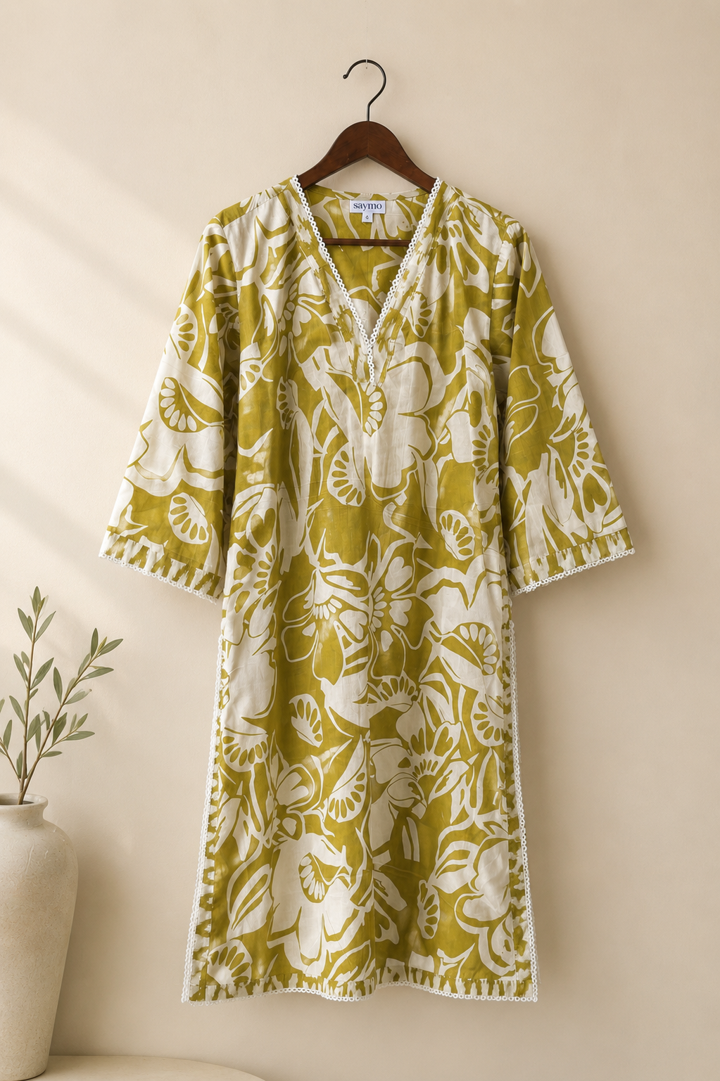 Aafreen Floral Kurta( Only Tunic)