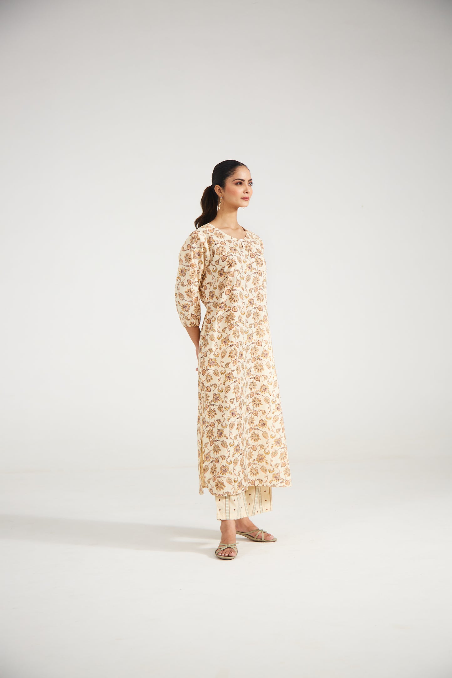 Beige Floral Printed Tunic Set (Set of Two)
