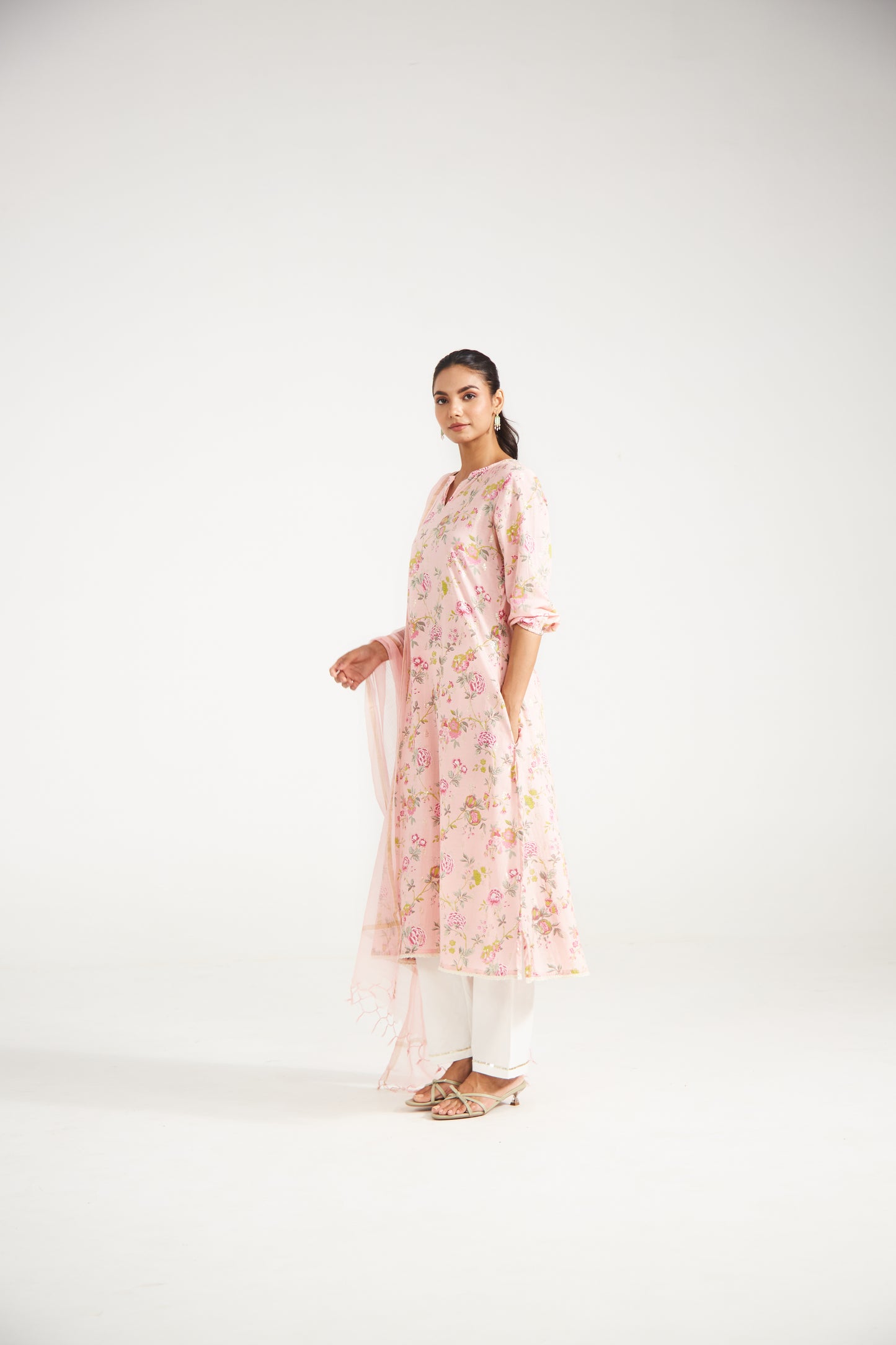 Blush Florsl Suit Set (Set Of Three)