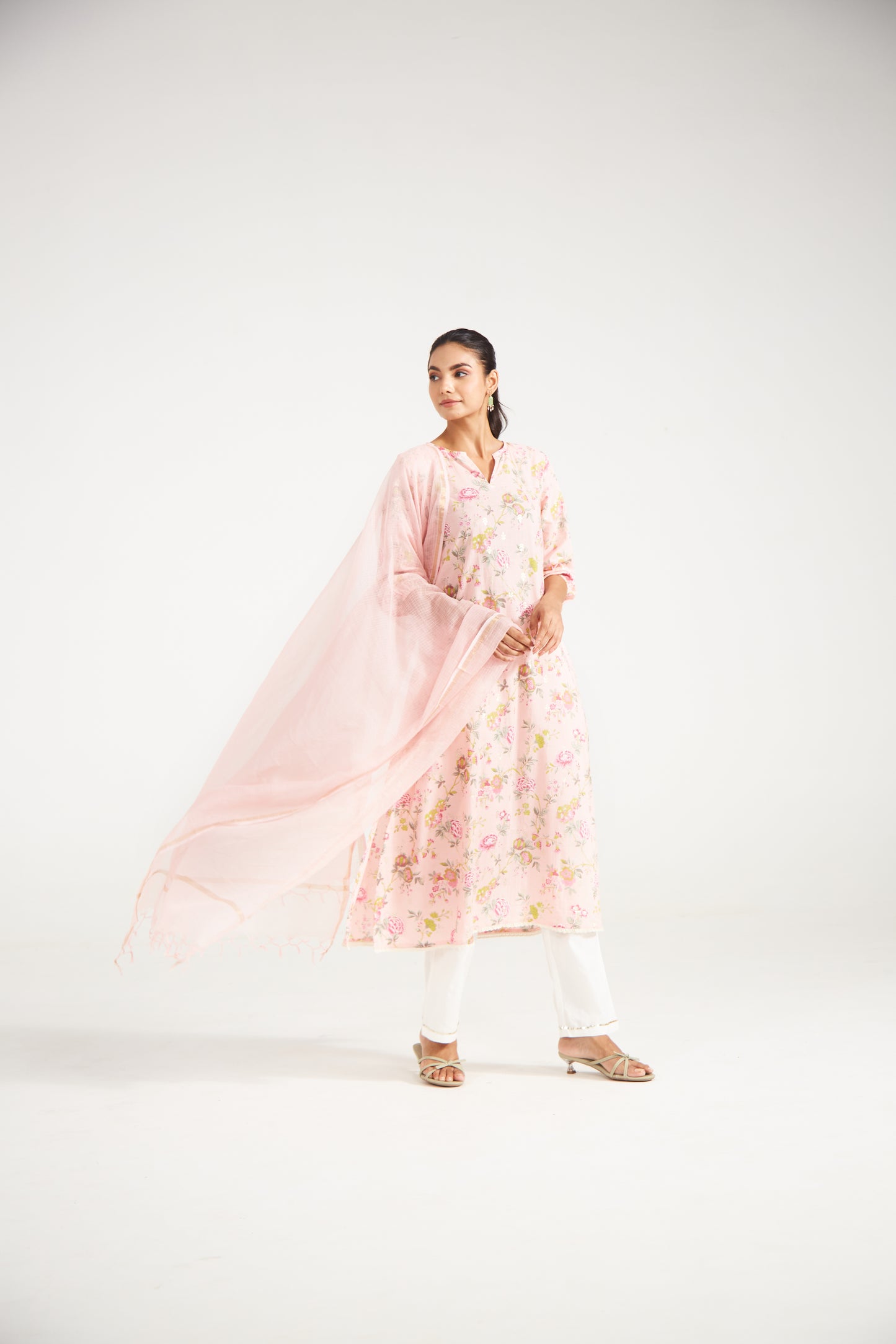 Blush Florsl Suit Set (Set Of Three)