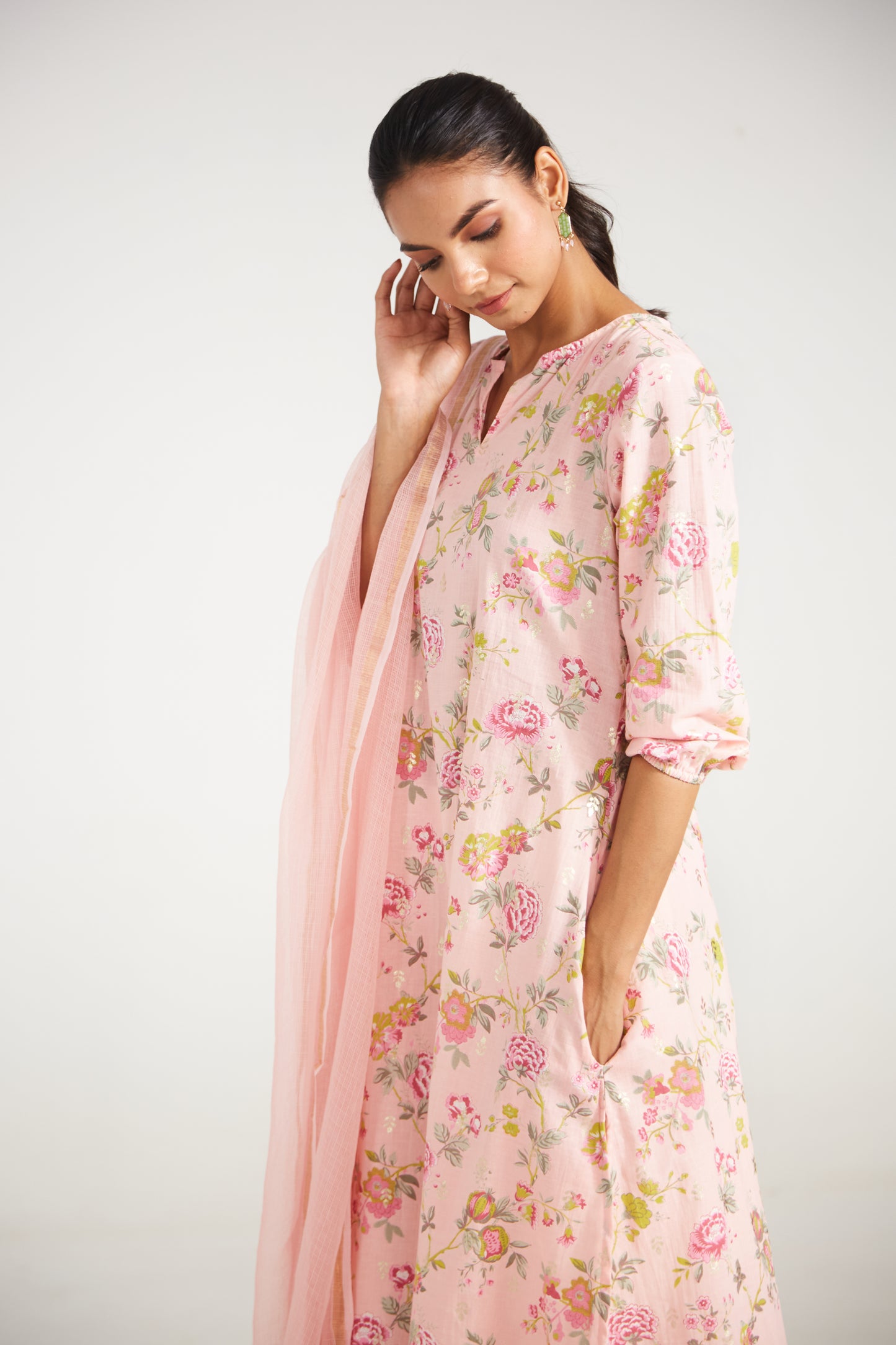 Blush Florsl Suit Set (Set Of Three)