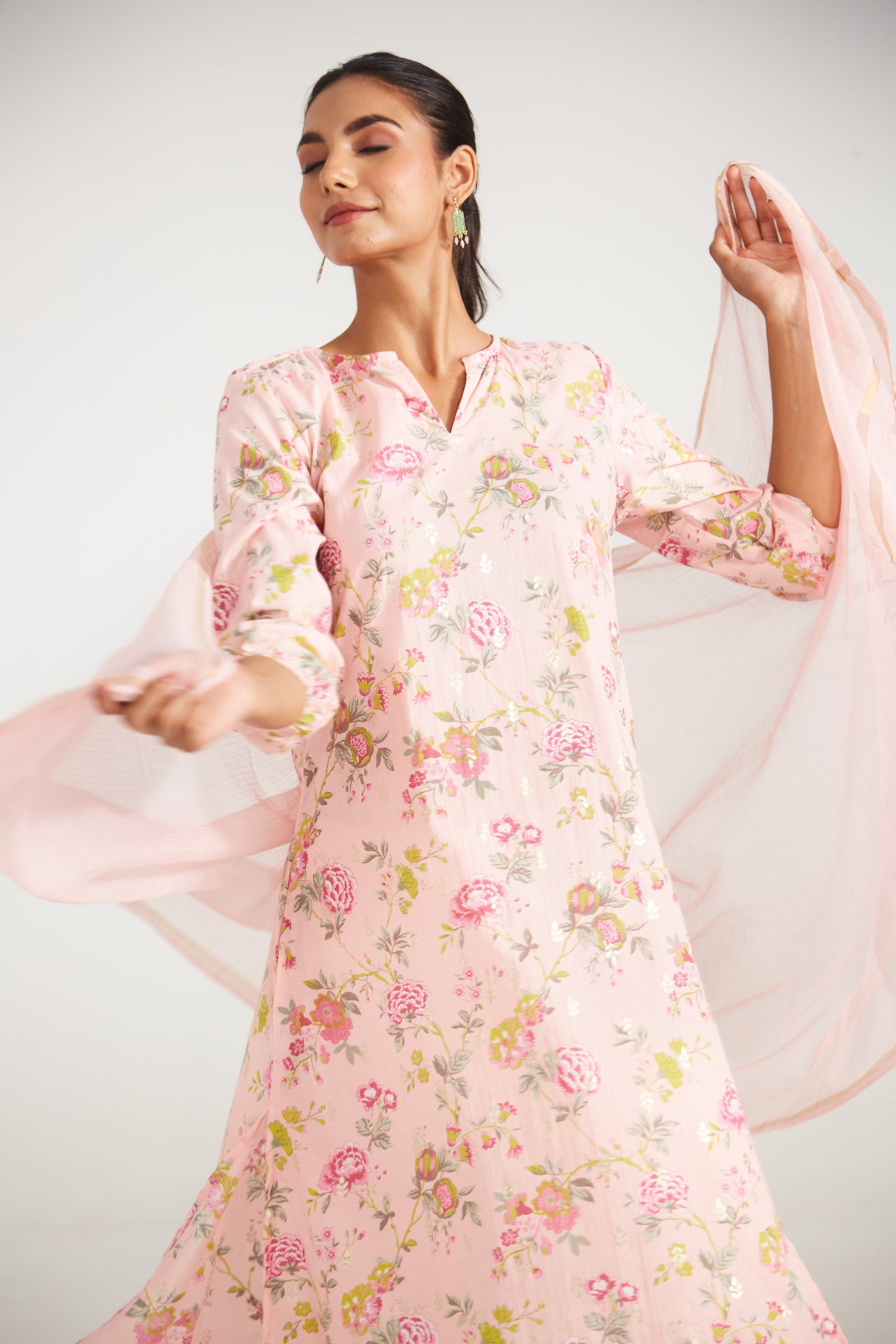 Blush Florsl Suit Set (Set Of Three)