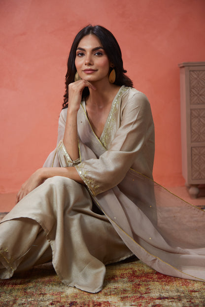 Soft Gold Noor Embroidered Suit Set (Set Of Three)