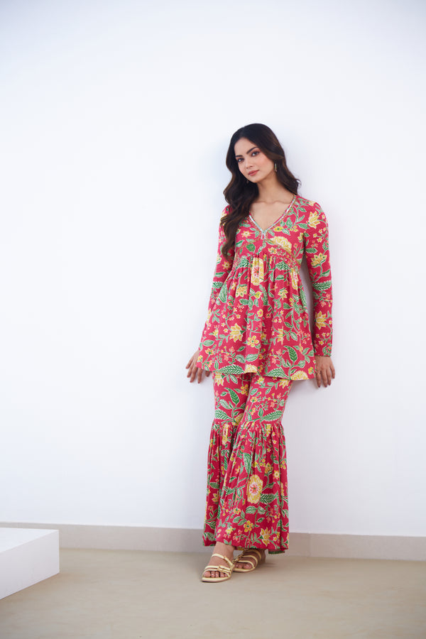 Gulbahaar Floral Sharara Set (Set Of Two)