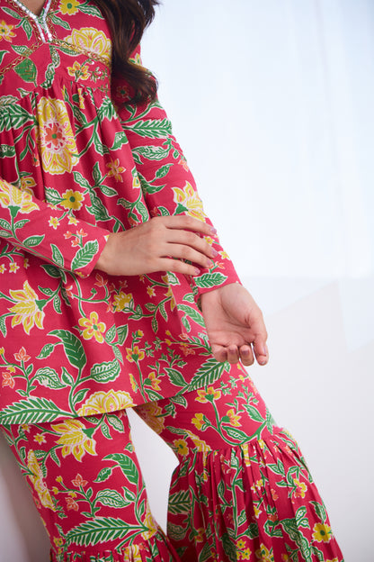 Gulbahaar Floral Sharara Set (Set Of Two)