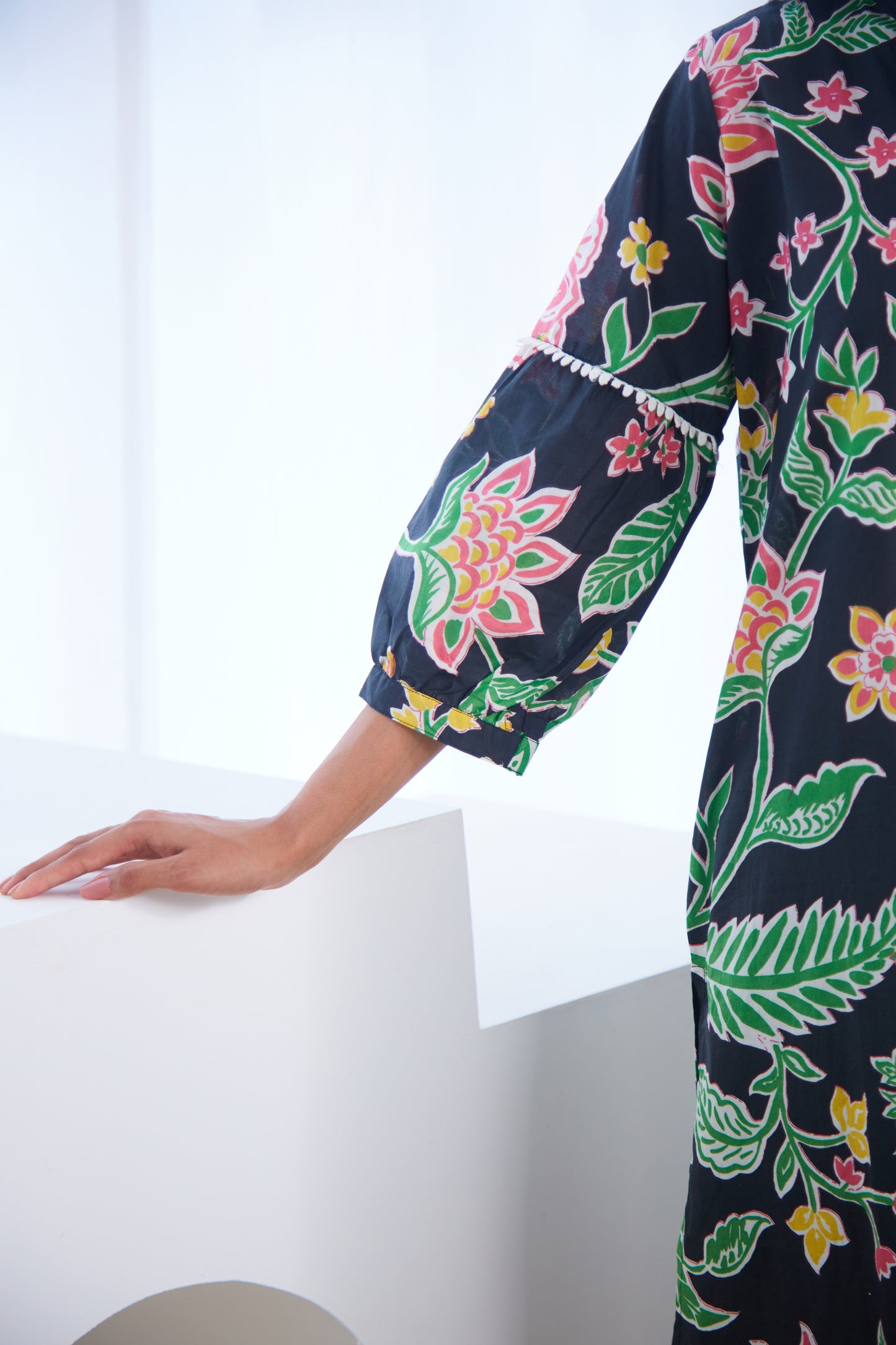Black Floral Bloom Tunic Set (Set Of Two)