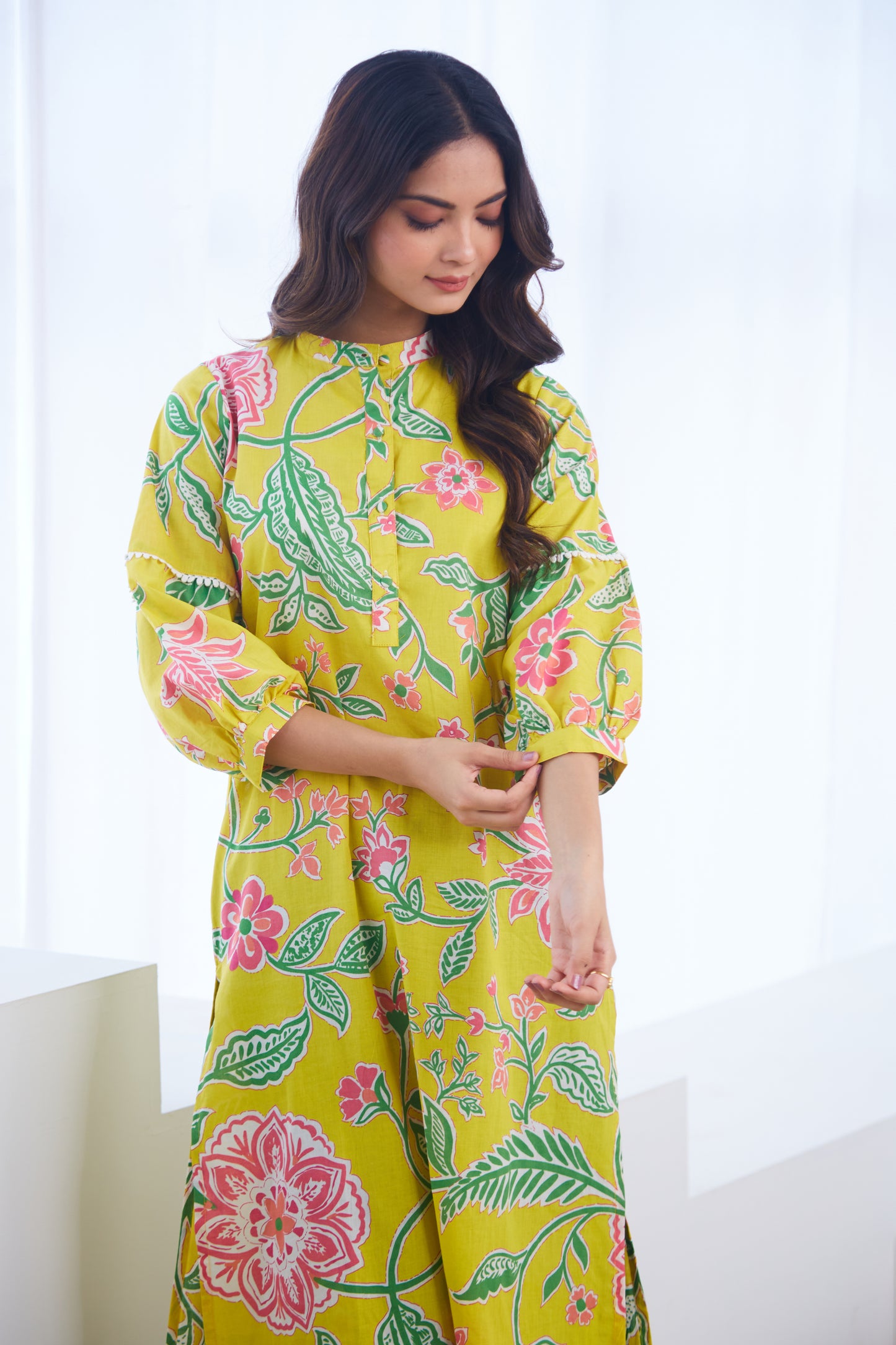 Yellow Floral Bloom Tunic Set (Set Of Two)