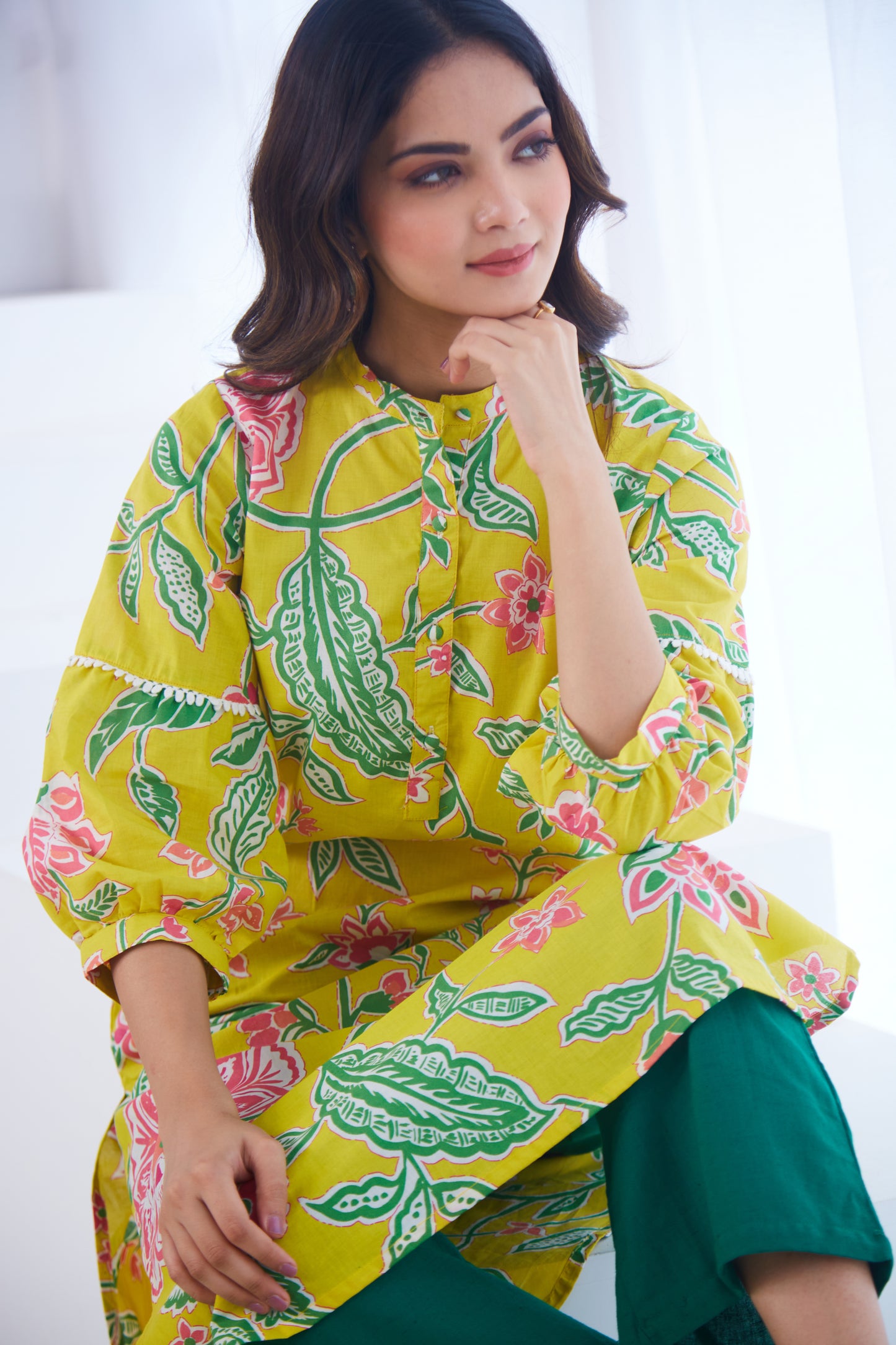 Yellow Floral Bloom Tunic Set (Set Of Two)